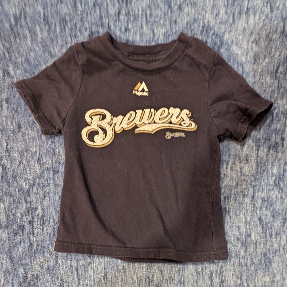 Majestic 24M Kids Milwaukee Brewers Tee in Navy and Gold